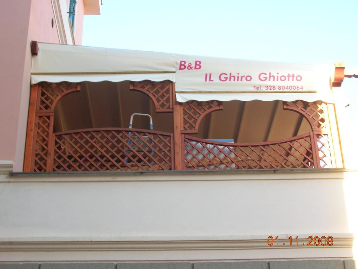 לינה וארוחת בוקר פייטרה ליגורה Ghiro Ghiotto מראה חיצוני תמונה